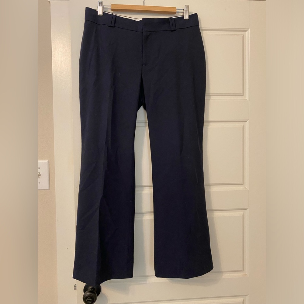Banana Republic size 10P navy trousers with bootleg